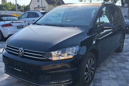 VW Touran 98.000 km 22.990 &euro; Duderstadt 37115