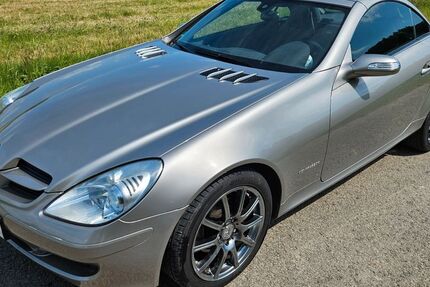 Mercedes-Benz SLK 200 87.900 km 12.999 &euro; Scheden 37127