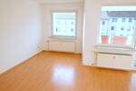 Wohnung mit Ausblick, Helle Etagenwohnung mit Balkon am oberen Sultmer