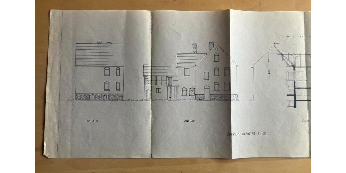 Einfamilienhaus Hattorf am Harz - 8 Zimmer, 208 m&sup2;, 172.000&euro; | Angebot:27092856