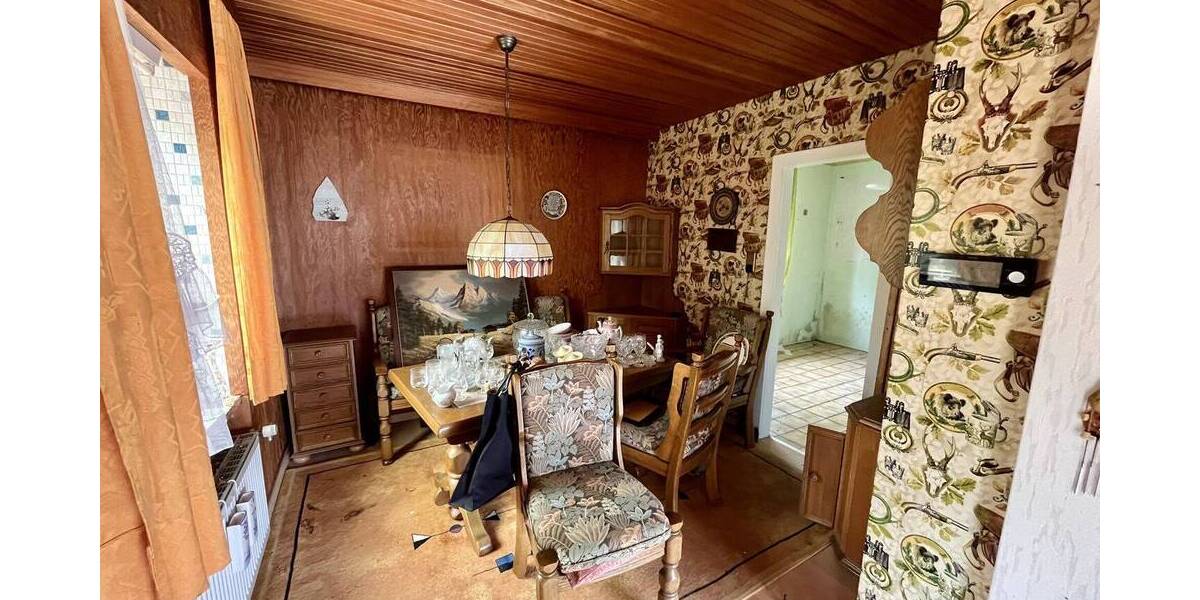 Einfamilienhaus Northeim - 7 Zimmer, 175 m&sup2;, 275.000&euro; | Angebot:26696909