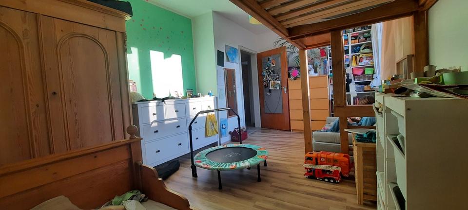 Etagenwohnung Göttingen - 4 Zimmer, 97 m&sup2;, 1.100&euro; | Angebot:26426942