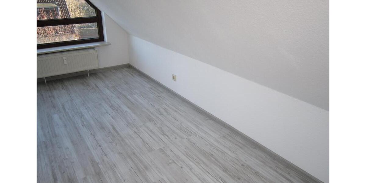 Dachgeschoßwohnung Göttingen Grone - 1 Zimmer, 30 m&sup2;, 282&euro; | Angebot:25756228