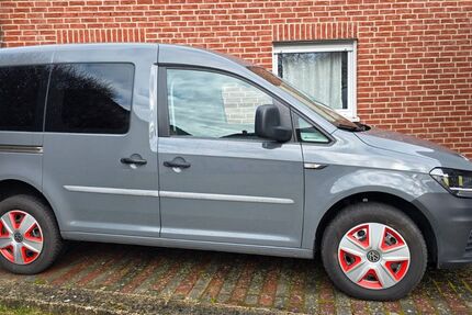 VW Caddy 110.765 km 16.350 &euro; Göttingen 37079