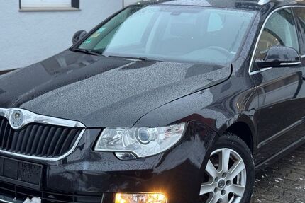 Skoda Superb 199.635 km 6.250 &euro; Göttingen 37077