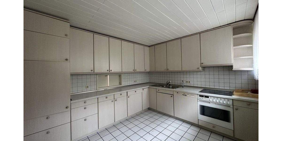 Sonniges Reihenendhaus mit Garten und viel Platz für eine nette Familie in Göttingen-Geismar 6 zimmer