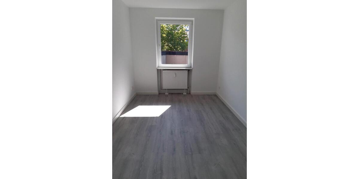 Etagenwohnung Northeim - 3 Zimmer, 85 m&sup2;, 699&euro; | Angebot:25784020