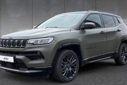 Jeep Compass 31.252 km 27.890 € Göttingen 37079
