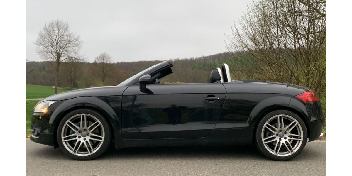 Audi TT 89.400 km 22.890 &euro; Beienrode bei Göttingen 37130