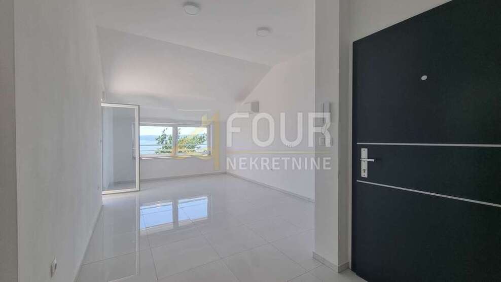 Wohnung zum Kaufen in Crikvenica 225.000 € 53.62 m²