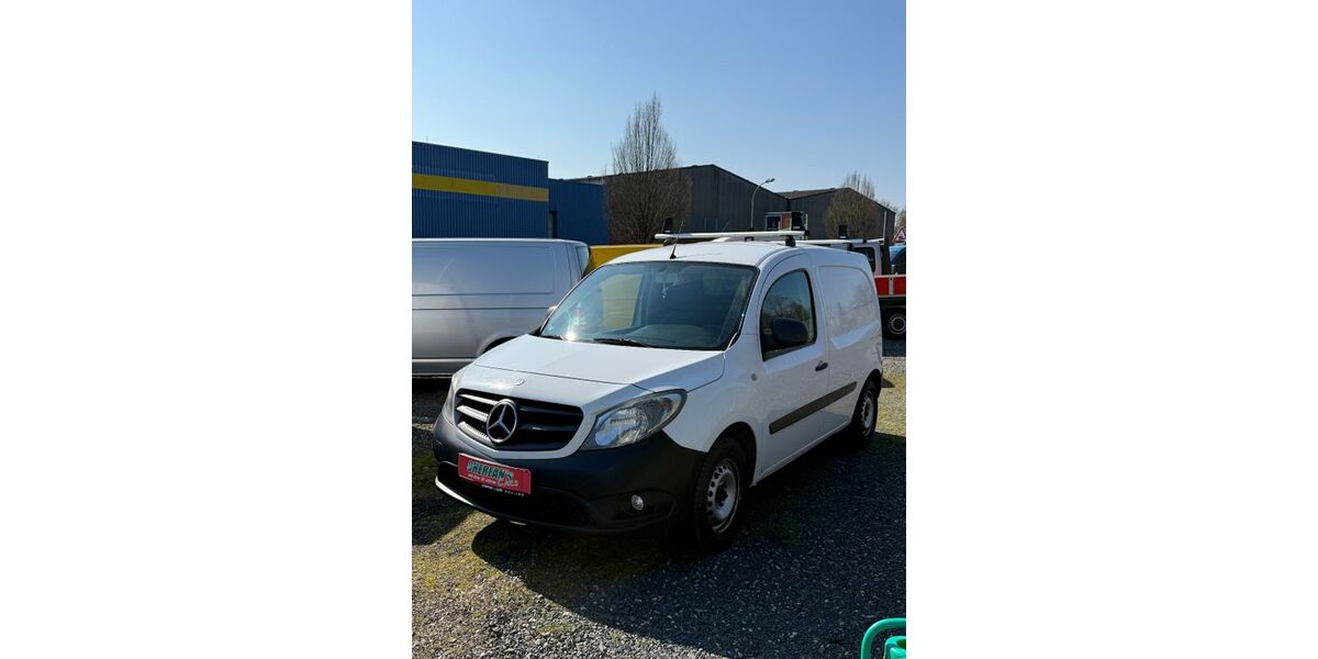 Mercedes-Benz Citan 138.000 km 5.990 &euro; Göttingen 37079
