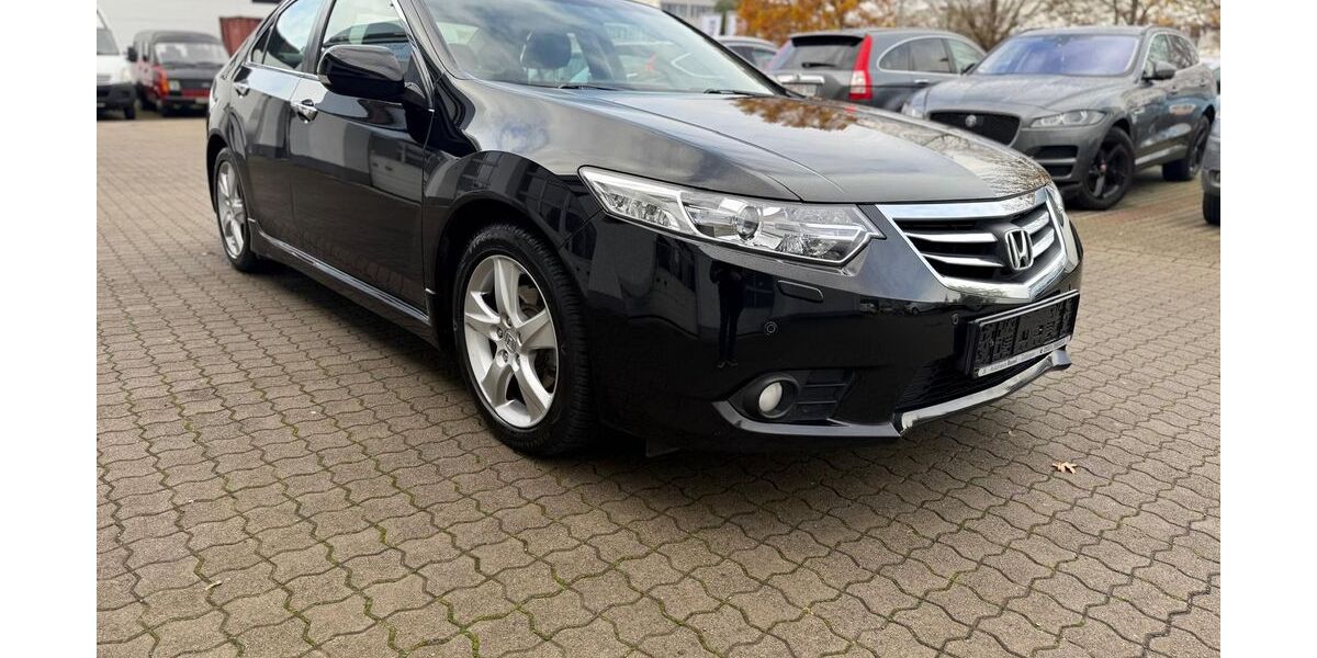 Honda Accord 226.200 km 7.990 &euro; Göttingen 37081