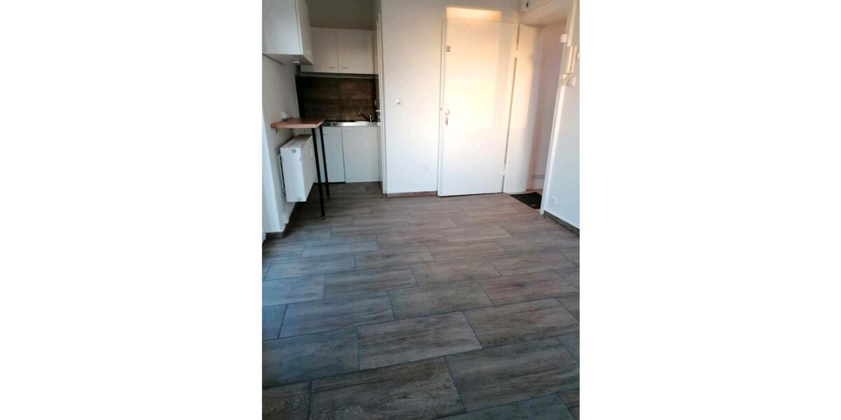 Etagenwohnung Göttingen - 1 Zimmer, 24 m&sup2;, 360&euro; | Angebot:25723861