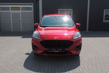 Ford Kuga 57.837 km 22.700 € Hofgeismar 34369