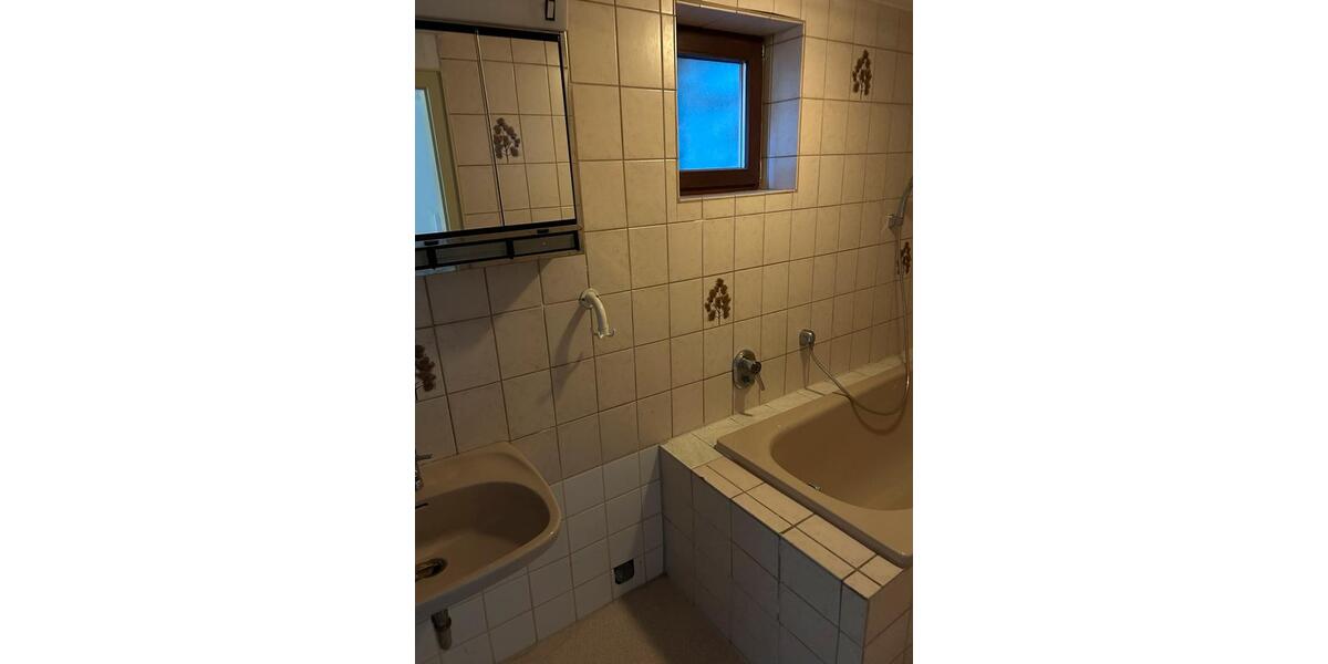 Etagenwohnung Hann. Münden - 5 Zimmer, 120 m&sup2;, 1.200&euro; | Angebot:26170130