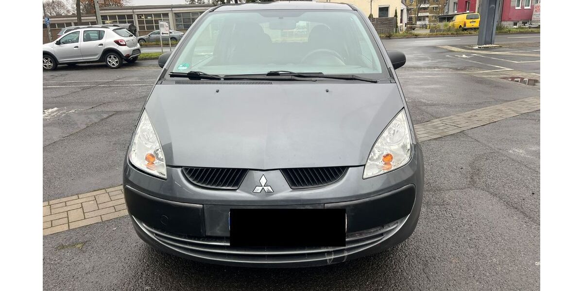 Mitsubishi Colt 120.000 km 2.300 € Göttingen 37079