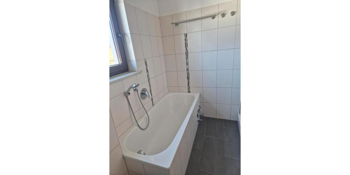 Dachgeschoßwohnung Bad Sooden-Allendorf Allendorf - 4 Zimmer, 85 m&sup2;, 710&euro; | Angebot:25656932