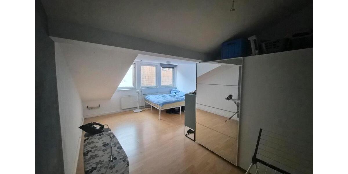 Wohnung Hinterhof Jüdenstraße 2 zimmer