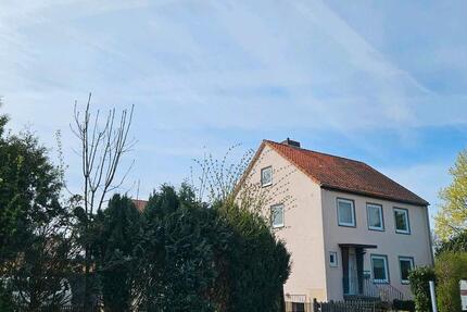 Haus Rosdorf - 8 Zimmer, 163 m&sup2;, 495.000&euro; | Angebot:26885396