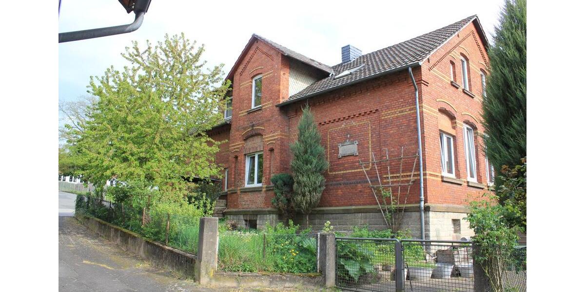 Mehrfamilienhaus, Wohnhaus Northeim - 9.5 Zimmer, 200 m&sup2;, 429.000&euro; | Angebot:26482385