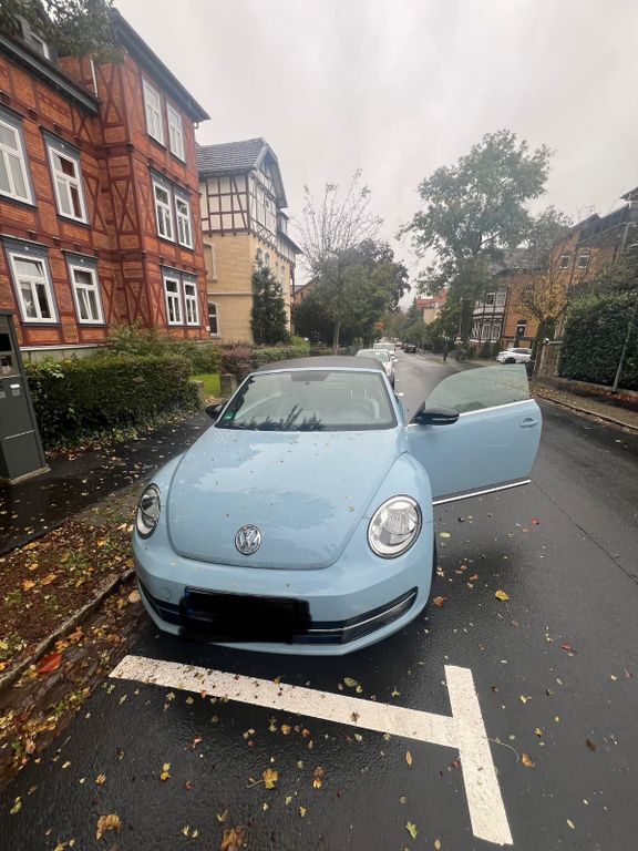 VW Beetle 73.022 km 15.600 € Hann. Münden 34346