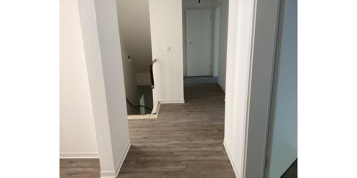 Erdgeschoßwohnung Göttingen Oststadt - 5 Zimmer, 109 m&sup2;, 1.198&euro; | Angebot:26480912