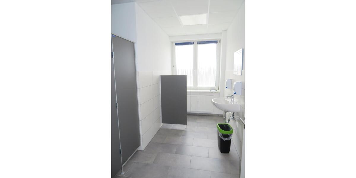 * Göttingen* 2 - 4 sanierte, helle Büroräume (provisionsfrei). zimmer