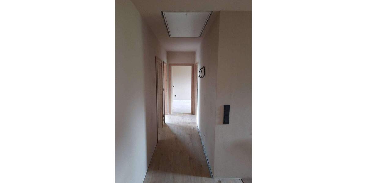 Einfamilienhaus Hilkerode Hilkerode - 8 Zimmer, 196 m&sup2;, 380.000&euro; | Angebot:25692894