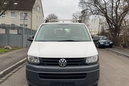 VW T5 Transporter 270.891 km 4.999 &euro; BOVENDEN-GÖTTINGEN 37120