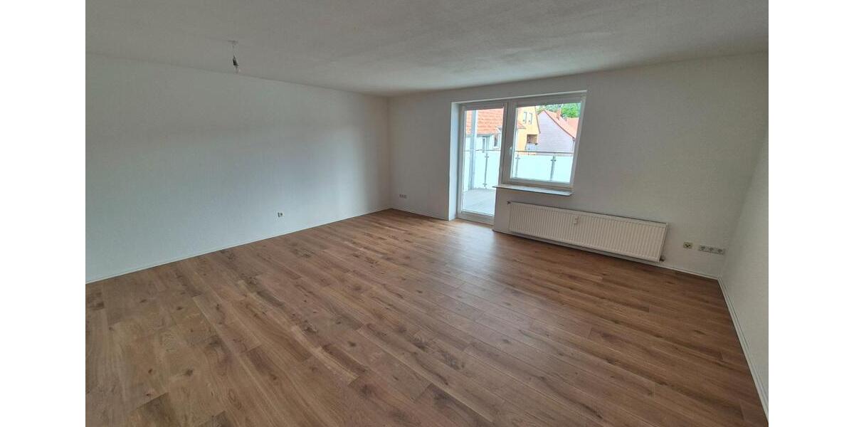 Etagenwohnung Hardegsen - 3 Zimmer, 95 m&sup2;, 855&euro; | Angebot:26375686