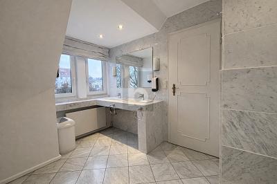 ELEGANT. EXKLUSIV. ZEITLOS. - Zweifamilienhaus Northeim | Angebot:25048433