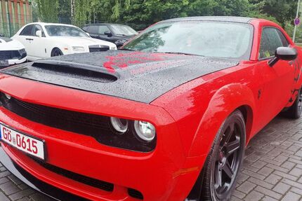 Dodge Challenger 73.000 km 27.999 &euro; Northeim 37154