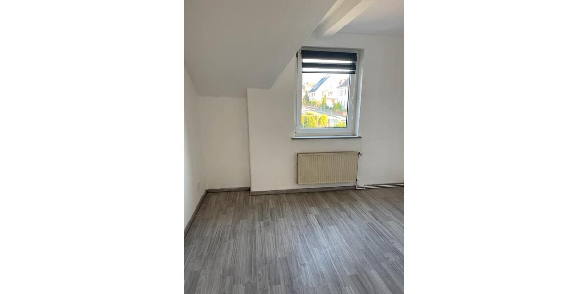 Etagenwohnung Northeim - 3 Zimmer, 90 m&sup2;, 750&euro; | Angebot:25791990
