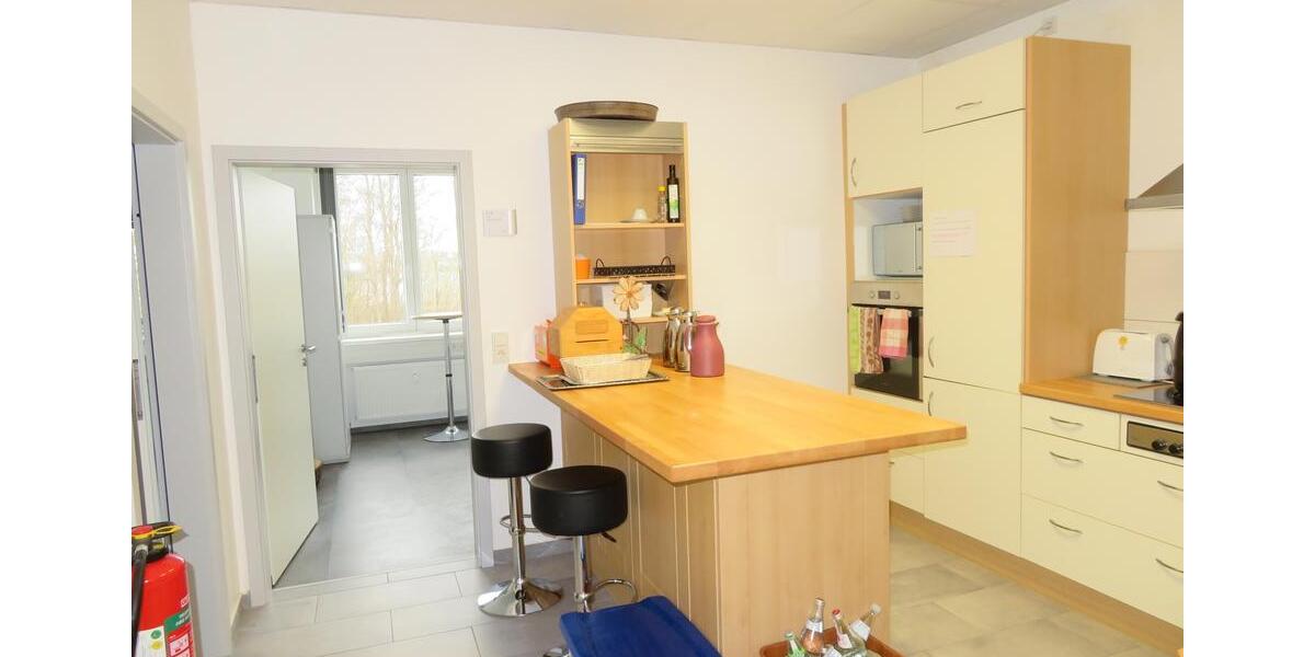 * Göttingen* 2 - 4 sanierte, helle Büroräume (provisionsfrei). zimmer