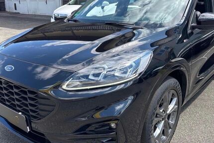 Ford Kuga 69.314 km 22.500 &euro; Göttingen 37081
