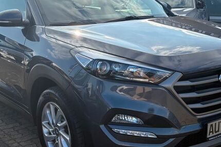 Hyundai TUCSON 115.000 km 16.990 € Fuldatal-Kassel 34233