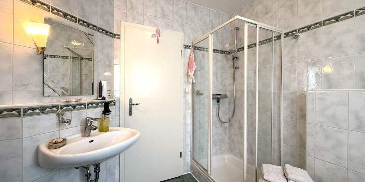 Einfamilienhaus Dransfeld Varmissen - 6 Zimmer, 174 m&sup2;, 439.000&euro; | Angebot:25770543