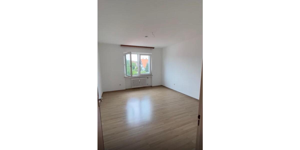 Etagenwohnung Göttingen Roringen - 3 Zimmer, 75 m&sup2;, 1.350&euro; | Angebot:25613457