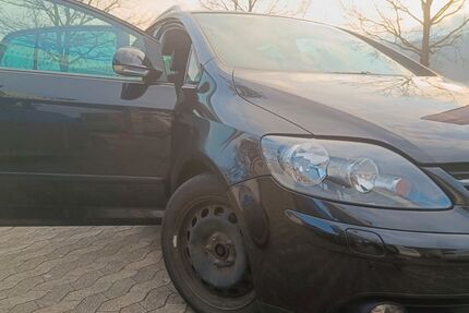 VW Golf Plus 171.000 km 3.000 &euro; Uder 37318