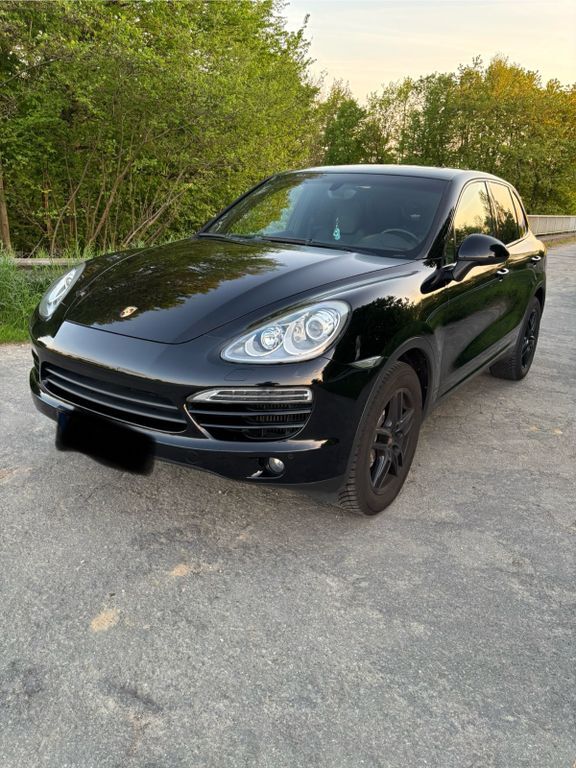 Porsche Cayenne 153.000 km 21.500 € Herzberg am Harz 37412