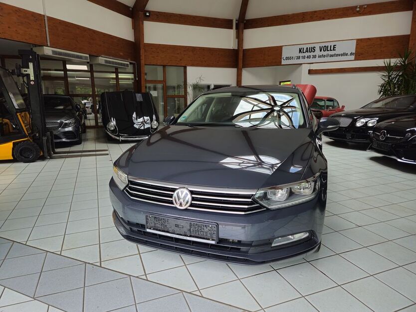 VW Passat 272.036 km 7.995 € Göttingen 37079