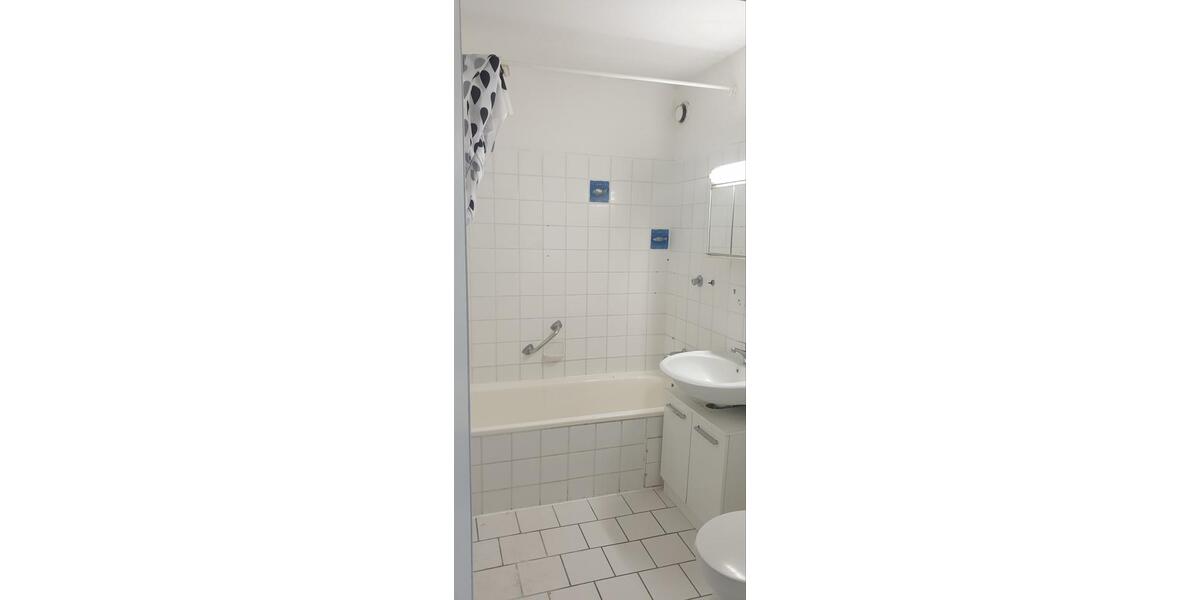 Etagenwohnung Göttingen Oststadt - 4 Zimmer, 79 m&sup2;, 99.000&euro; | Angebot:27426776