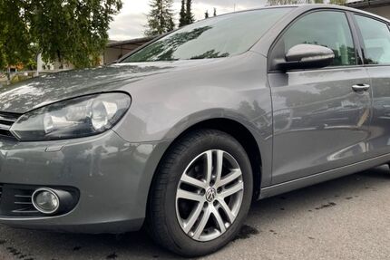 VW Golf 272.459 km 4.290 € Göttingen 37079