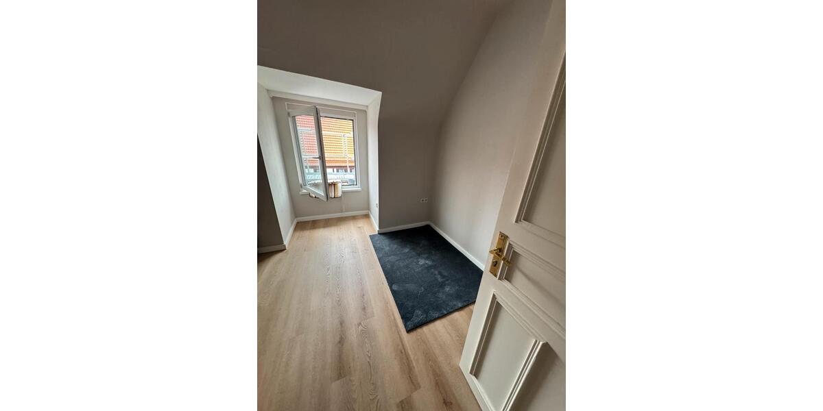 Dachgeschoßwohnung Northeim - 4 Zimmer, 89 m&sup2;, 890&euro; | Angebot:26483400
