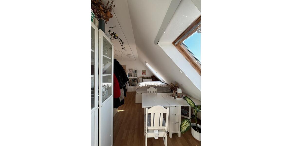 Dachgeschoßwohnung Göttingen Nordstadt - 1 Zimmer, 21 m&sup2;, 490&euro; | Angebot:25805395