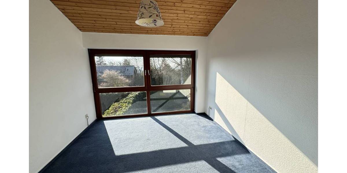 Reihenmittelhaus Göttingen Nordstadt - 5 Zimmer, 130 m&sup2;, 640.000&euro; | Angebot:26043612