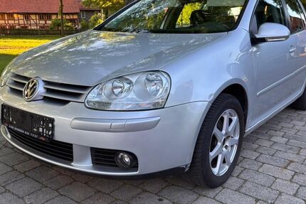 VW Golf 201.000 km 1.999 &euro; Göttingen 37079