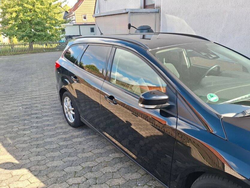 Ford Focus 133.000 km 9.590 € Rosdorf 37124