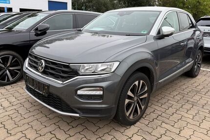VW T-Roc 45.150 km 21.745 € Einbeck 37574