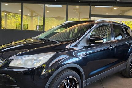 Ford Kuga 181.900 km 7.400 &euro; Göttingen 37081